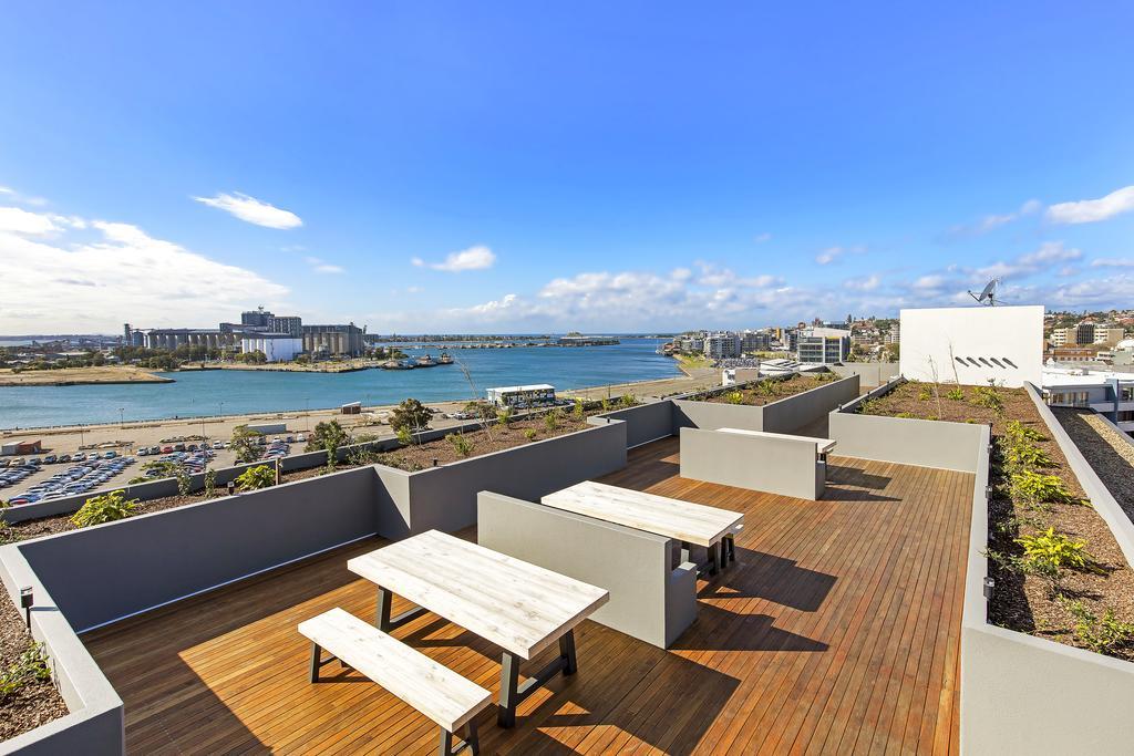 Astra Apartments Newcastle Extérieur photo
